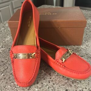 Coach Olive Pebble Grain Leather Loafers, Women’s size 8M, Watermelon, NIB
